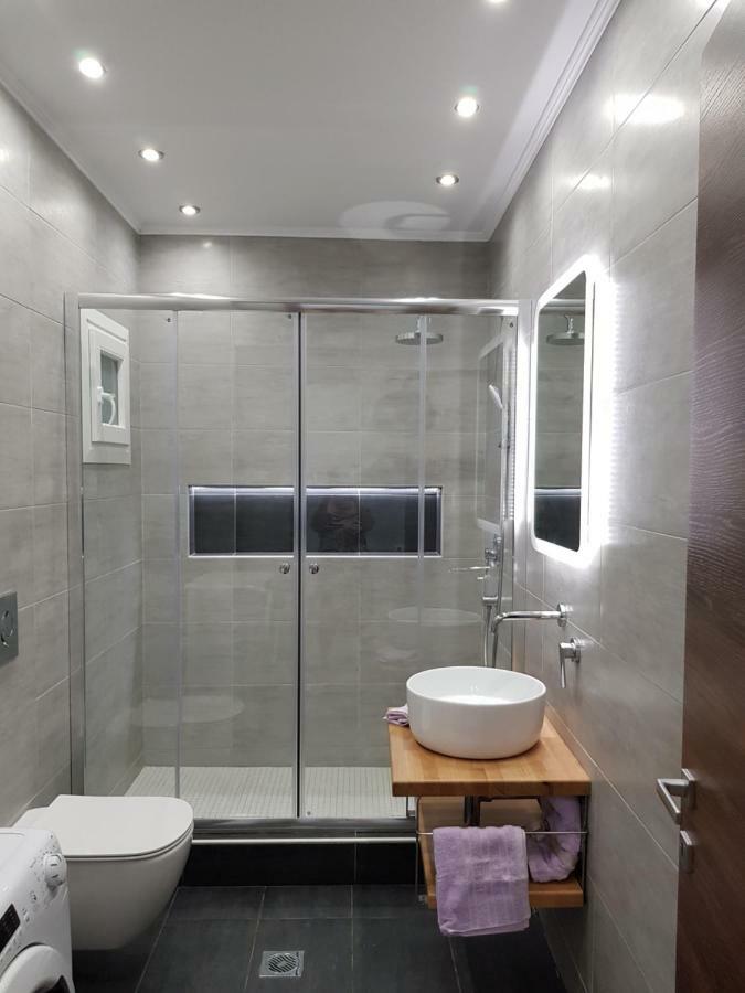 Adell Luxury Apartments كافالا المظهر الخارجي الصورة
